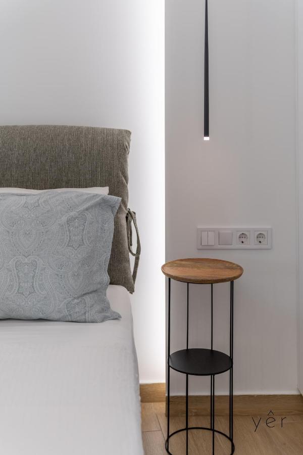 Terrace House For Festive Fun Apartment Athen